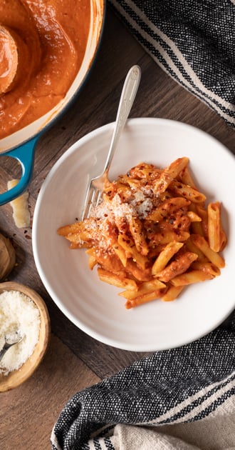 Italian Pink Sauce Pasta Recipe (velvety cream sauce)