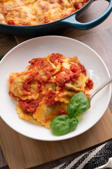 Ravioli al Forno Recipe for Busy Weeknights - LadyPearTree